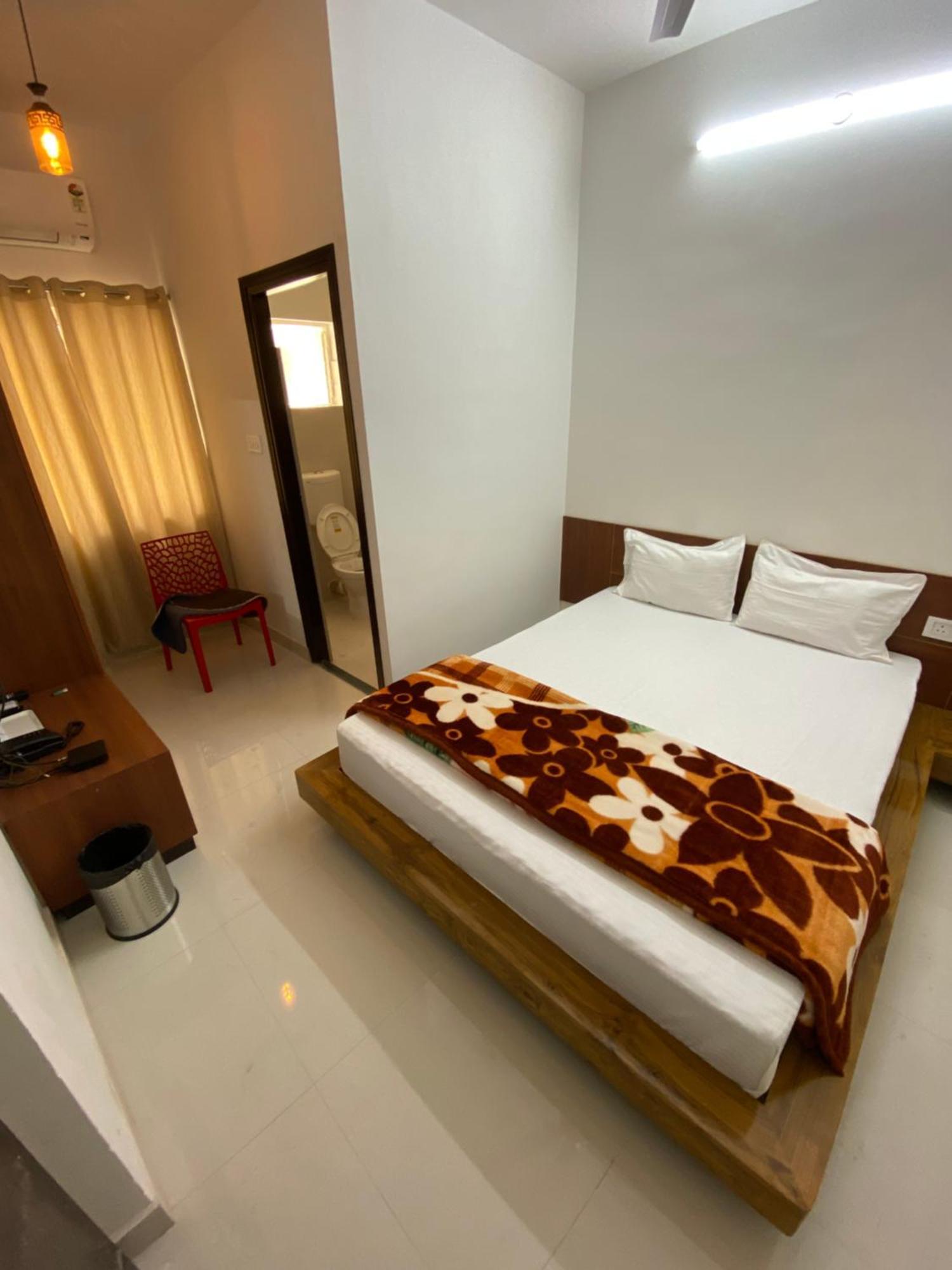 Lake Land Guest House Kolkata Luaran gambar